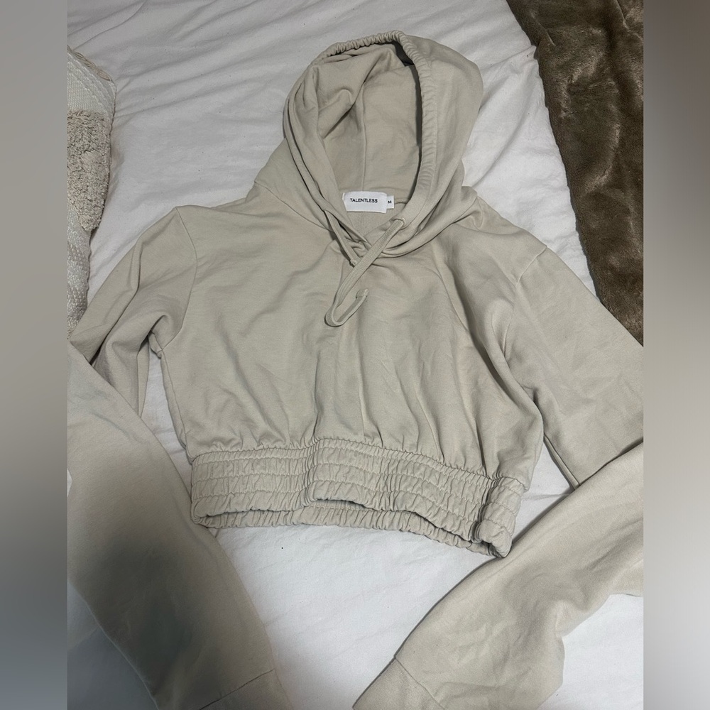 Talentless Cropped Hoodie - Medium - color: bone